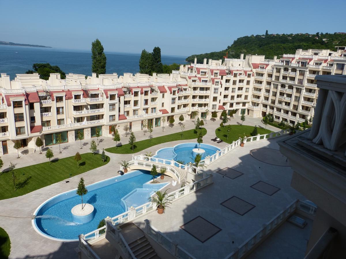 East From Paradise Apartment Varna Eksteriør billede